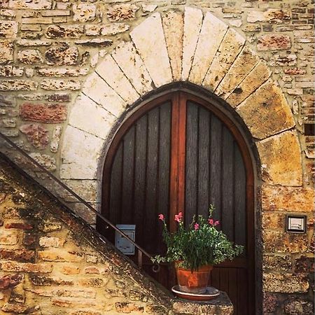 Assisi Anfiteatro Romano Екстериор снимка