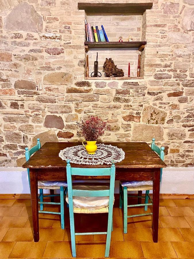 Assisi Anfiteatro Romano Екстериор снимка